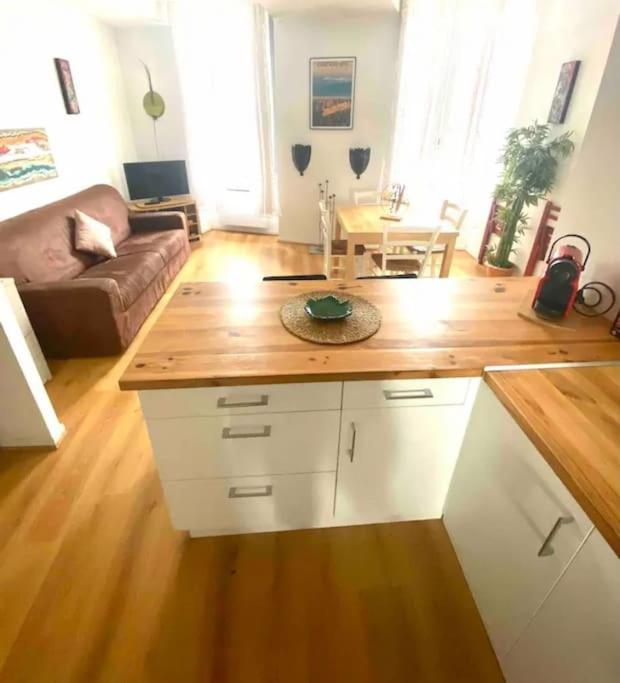 Appartement T2 Avec Vue Chateau カルカソンヌ エクステリア 写真