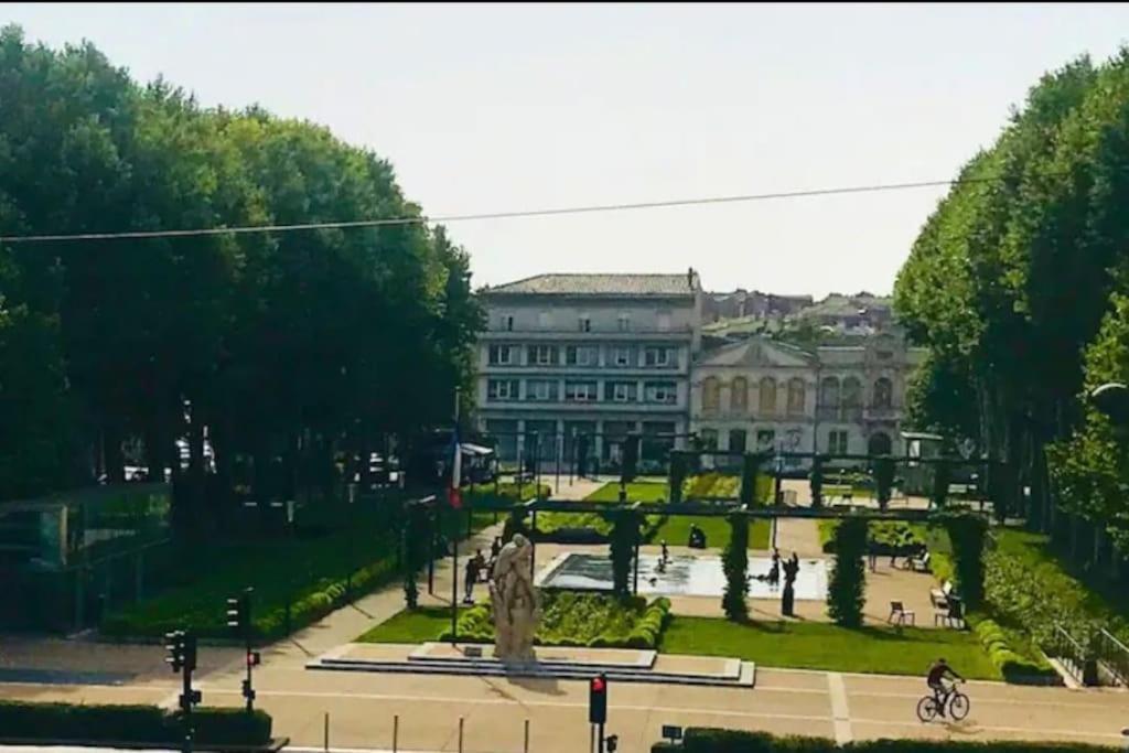 Appartement T2 Avec Vue Chateau カルカソンヌ エクステリア 写真